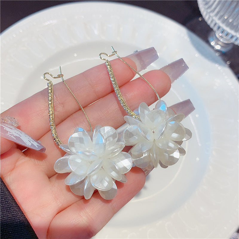 Retro Rhinestone Flower Dangle Earrings