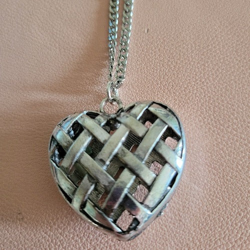 Antique Silver Weaved Heart Necklace