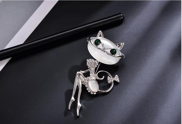 Super Cute Opal & Crystal Kitten Brooch