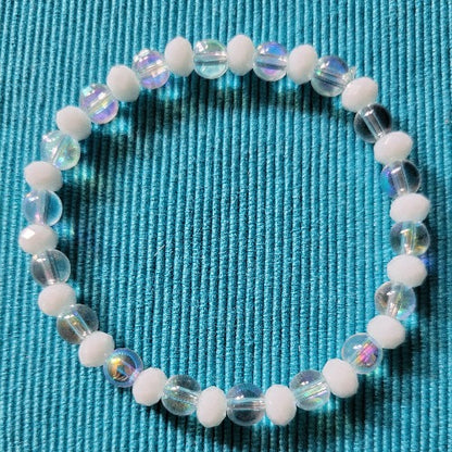 Pale Green & Clear Beads Wrist Wrap