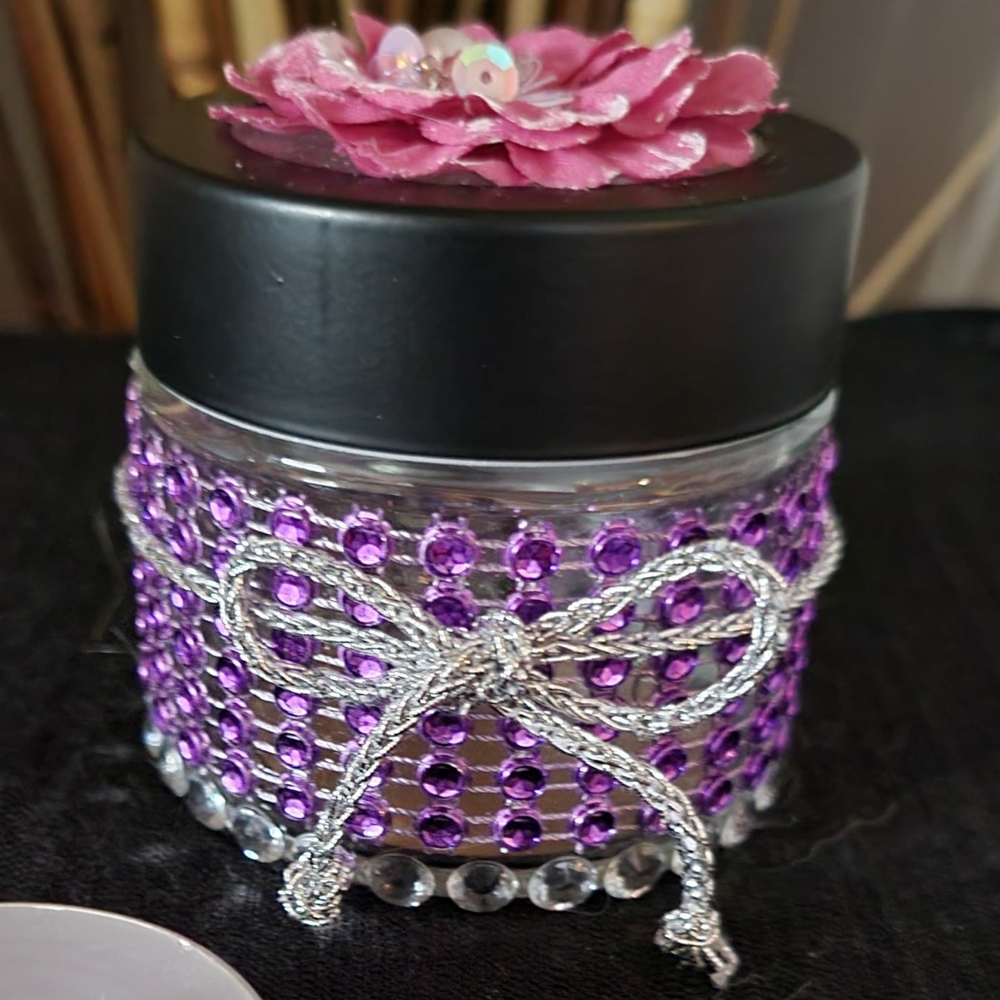 Decorative Jars with Foaming Butter Face Cream
