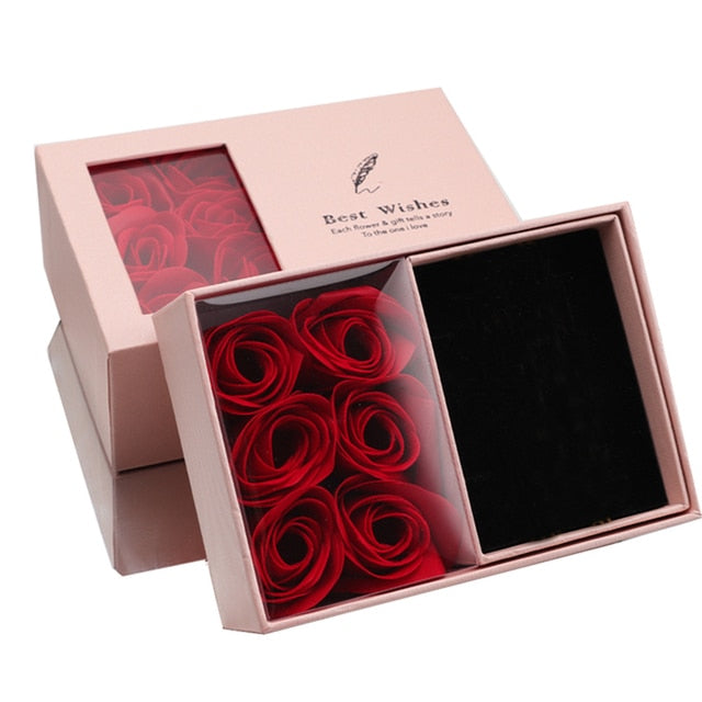 Rose Gift Box  13.7*9.6*5cm  Jewelry not included