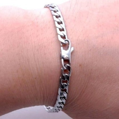 Stainless Steel Curb Chain Bracelet 8in