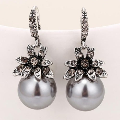 Exquisite Pearl Earrings with Inlaid Floral Rhinestones